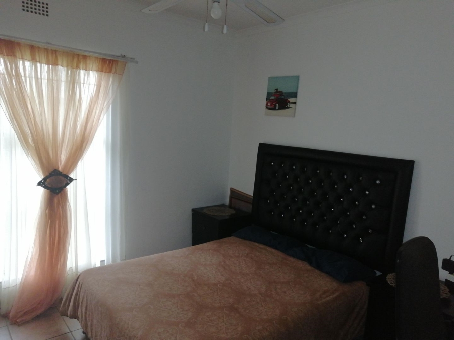 3 Bedroom Property for Sale in Geelhoutpark North West